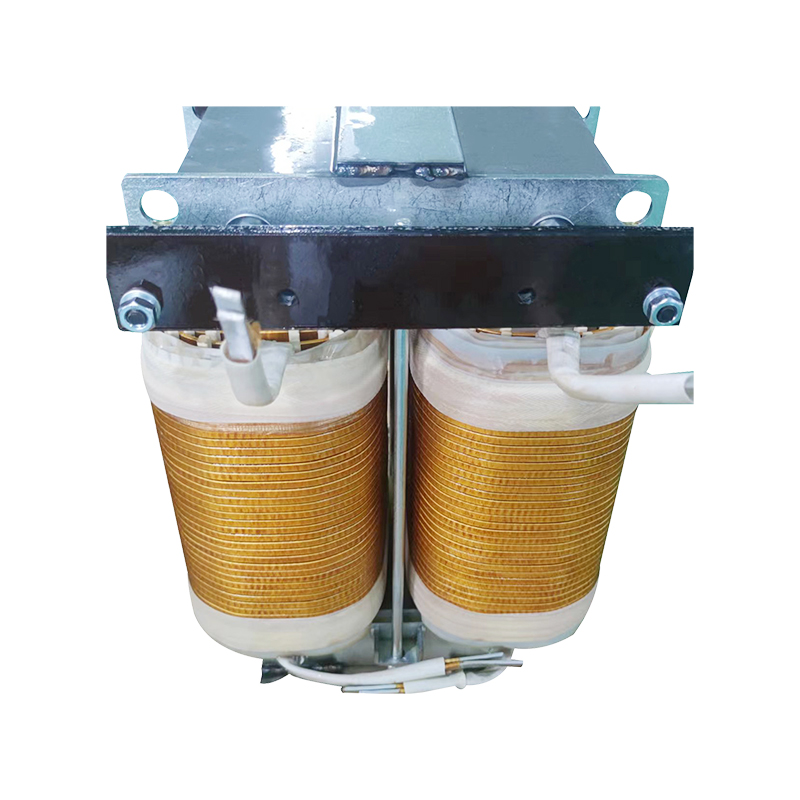 Single-phase autotransformer